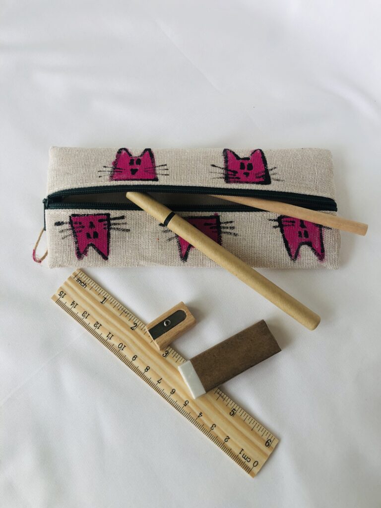Astuccio eco con kit - gatti rosa